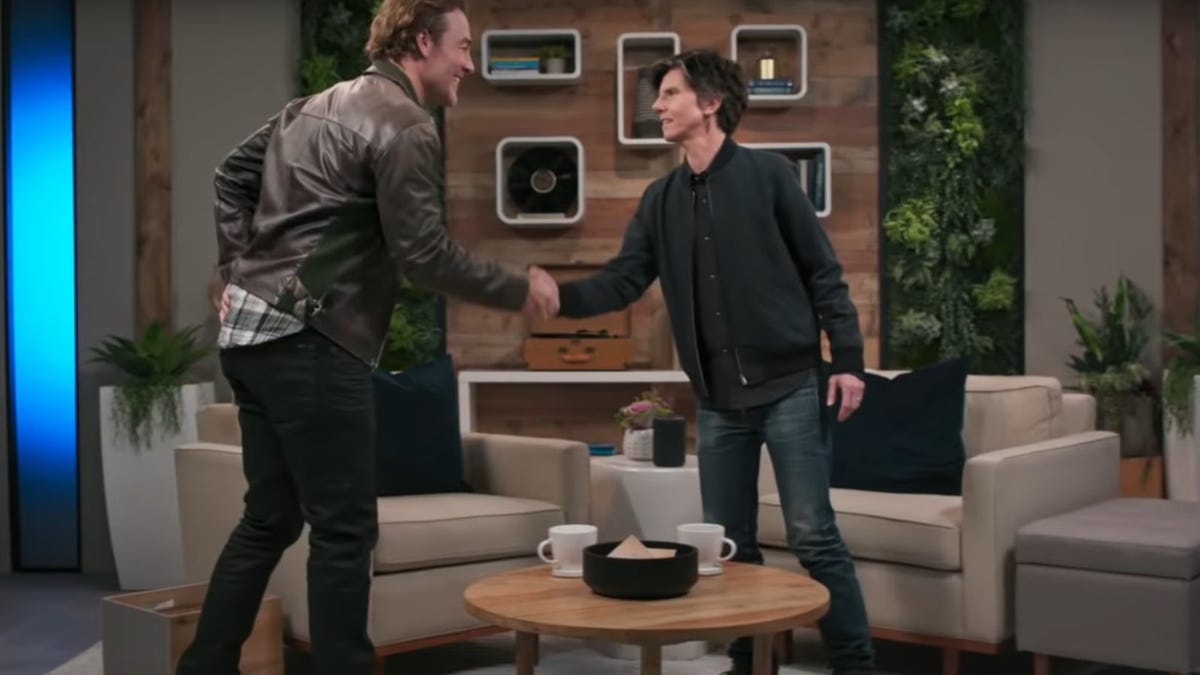 Tig Notaro interviews James Van Der Beek despite having no clue who he is