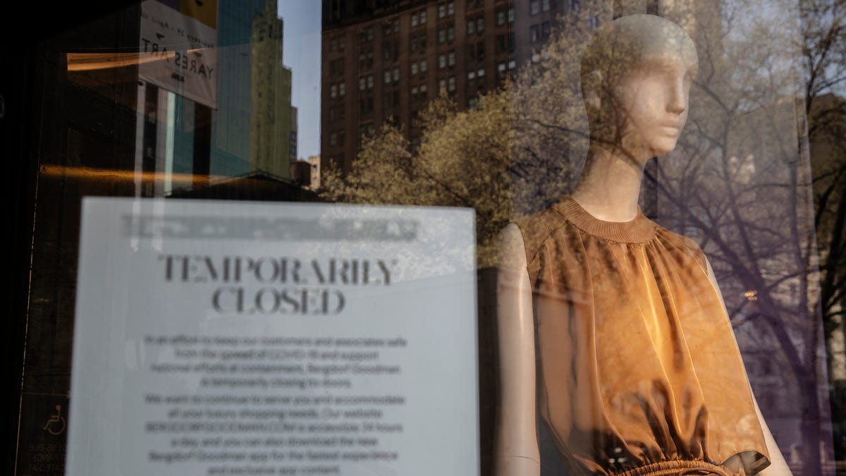 On Google Search, Scammy Unemployment Ads Are Targeting Some of the Most Vulnerable People