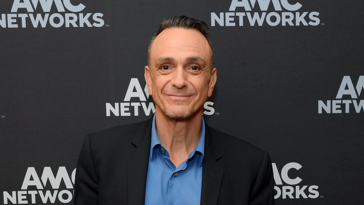 Hank Azaria discusses the start of Apu in The Simpsons