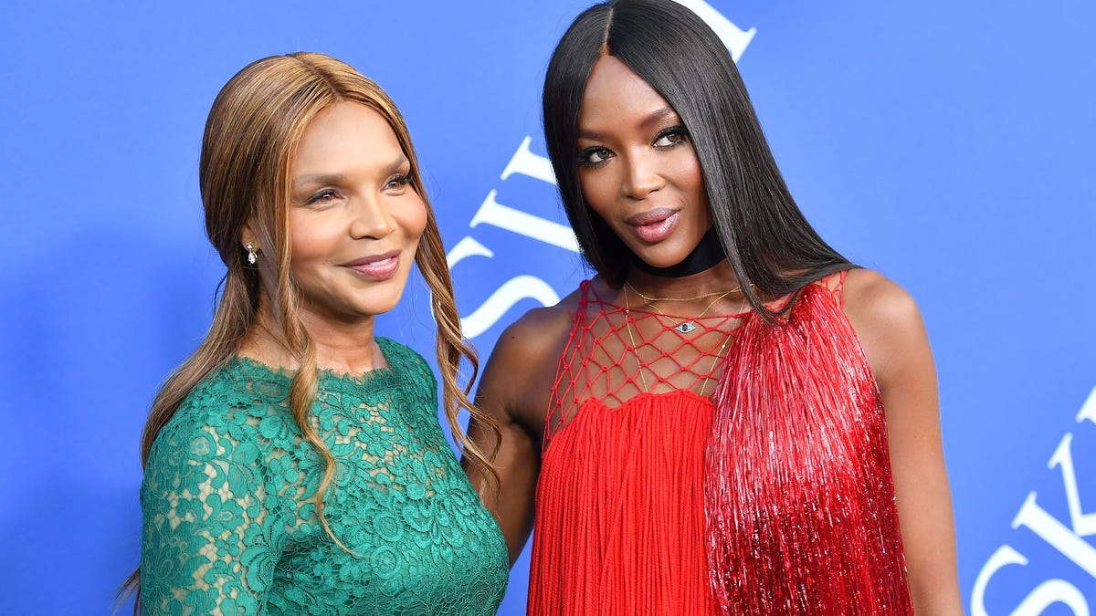 Naomi Campbell Stars in Burberry's Holiday Campaign—with Her Mom