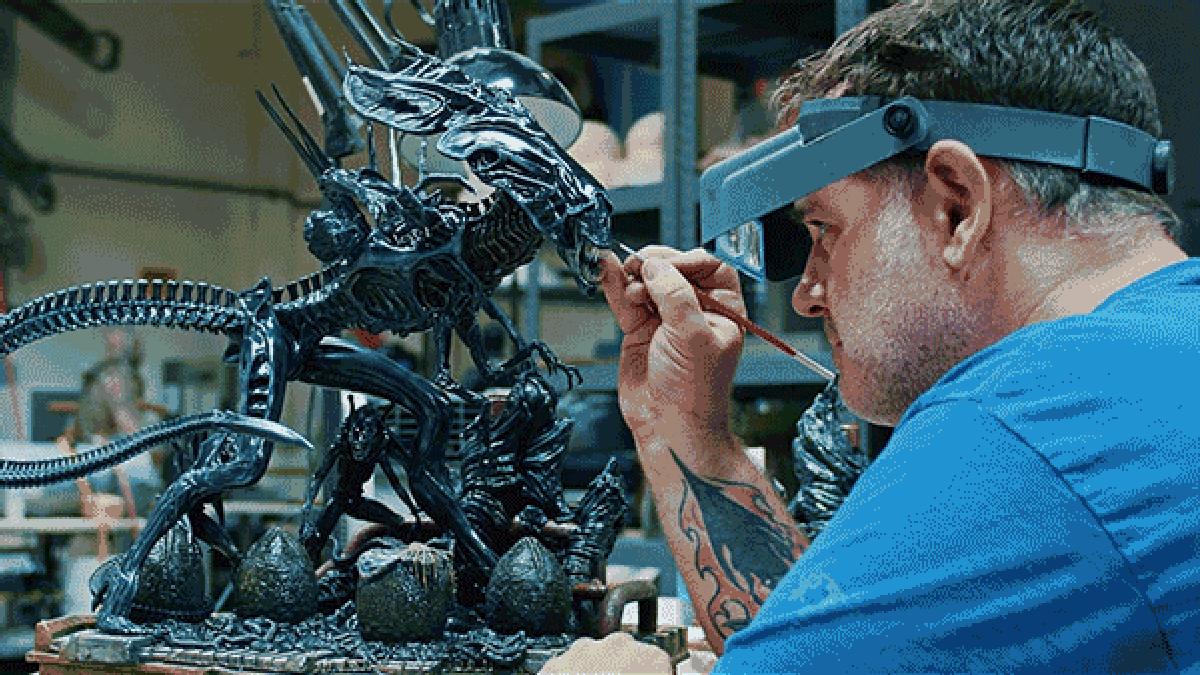 Aliens Original Sfx Artists Helped Sideshow Create The Most Accurate Alien Queen Collectible Ever