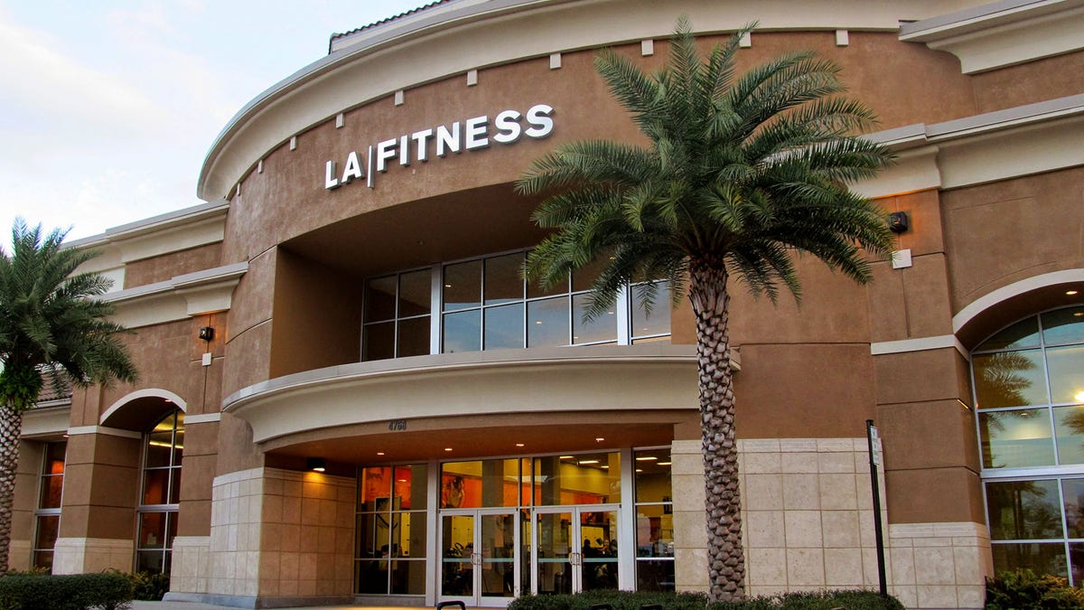 L.A. Fitness Announces Plan To Close All Locations For 30Minute, High