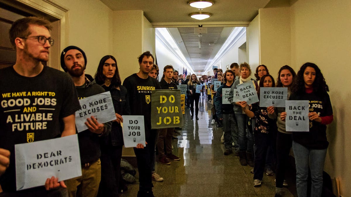 Sunrise Movement Is Planning a 2020 Reckoning for Democrats Over the Green New Deal