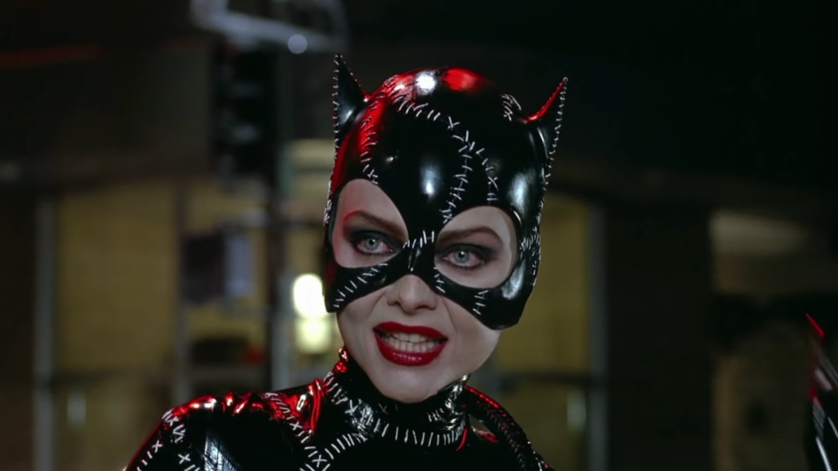Woe Unto The Suits Who Rejected This Pitch For A Michelle Pfeiffer Catwoman Movie