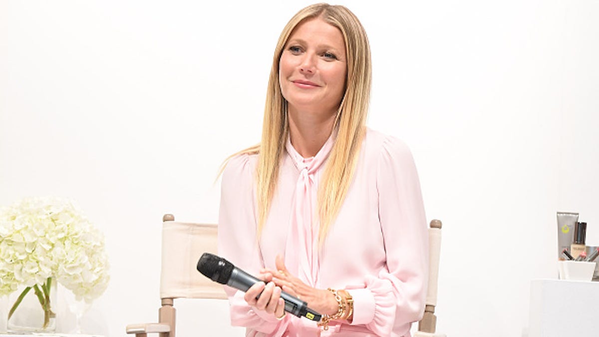 Gwyneth Paltrow S Pretty Boring Goop Clothing Line
