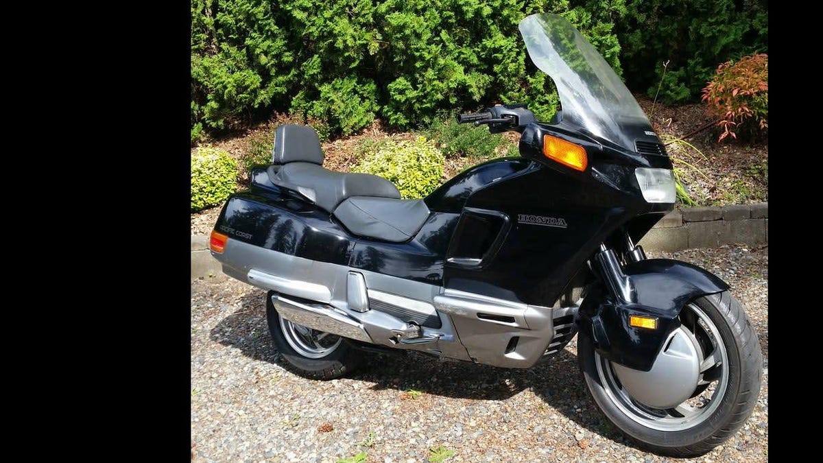 At $2,500, Could This 1995 Honda PC800 Pacific Coast Prove A Legendary Ride?