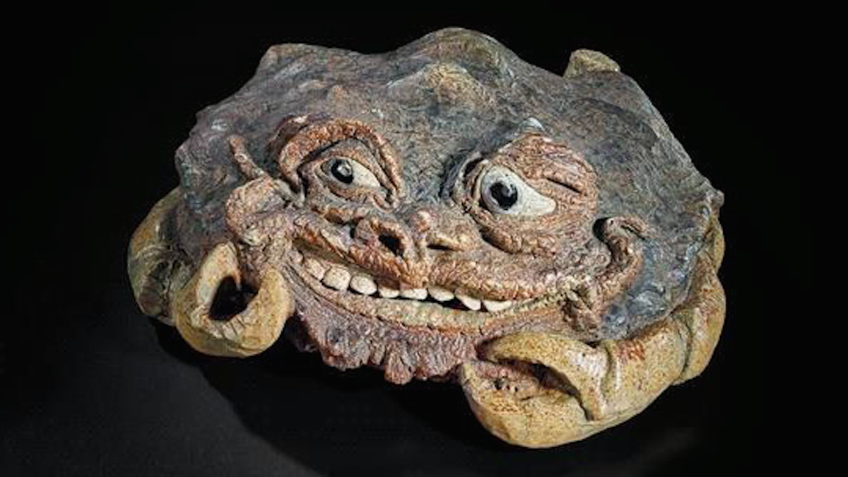 ceramic crab figurines