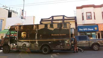 Image for Teamsters Reach a Deal With UPS, Tentatively Averting a Difficult Strike