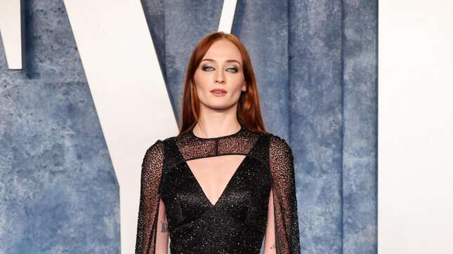 Image for Sophie Turner sues Joe Jonas to have her children returned to England