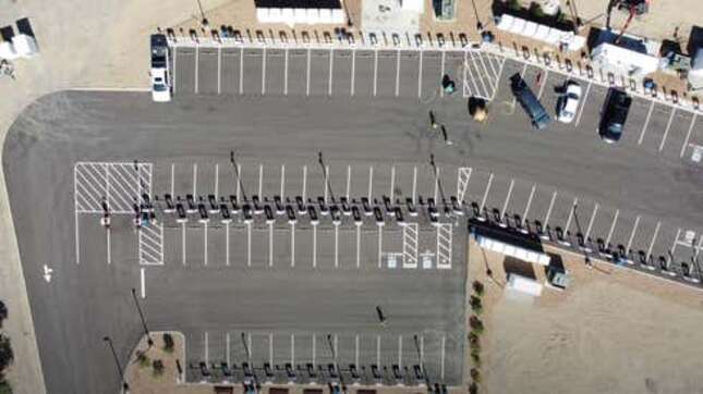 Image for Tesla's Mega 98-Supercharger Location Runs In Part On A Diesel Generator: Report