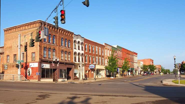 Image for Small Town’s Economy Wholly Dependent On Cars That Made Wrong Turn After Getting Off Interstate
