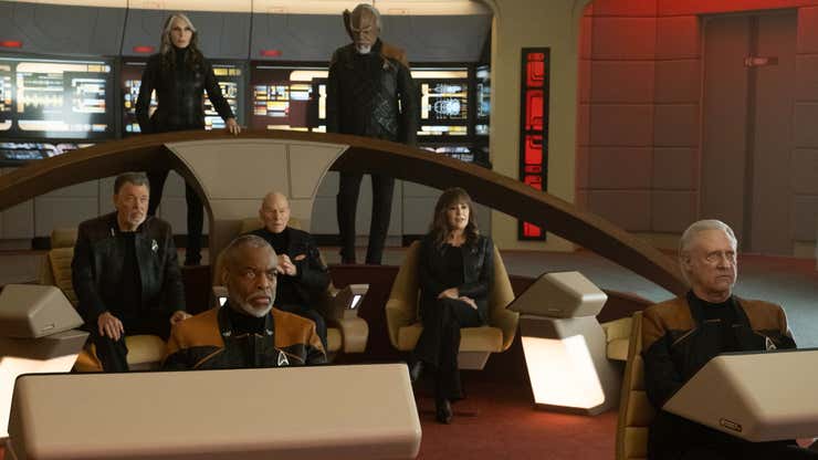 Image for The Key to Picard Season 3 Was Bringing Back Talent Behind the Camera