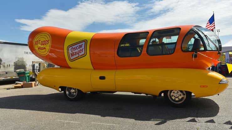Image for You Can Get Paid to Drive the Oscar Mayer Wienermobile