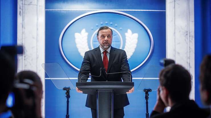 Image for Experts Confirm Best Response In Active Shooter Situation Just Being Yourself