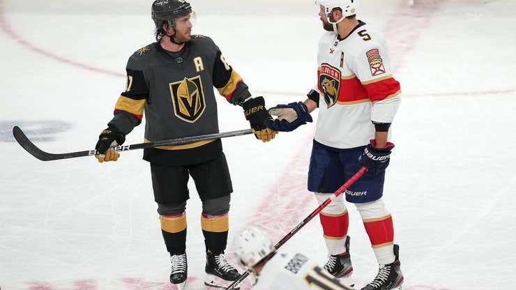 Image for Golden Knights, Panthers clash in pursuit of first Stanley Cup title
