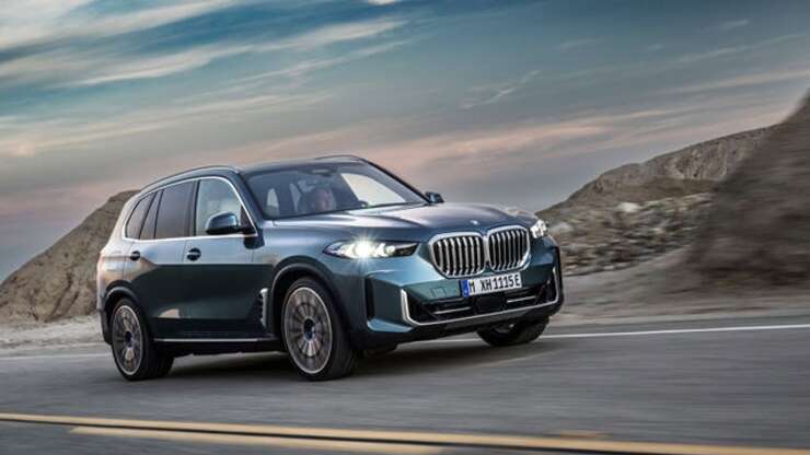 Image for BMW Recalls 2023 X5 Because of Faulty Headrests