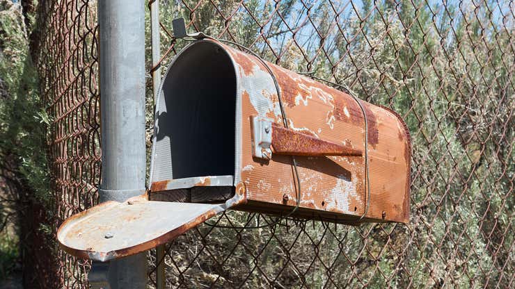 Image for The Postal Service Is Begging You to Fix Your Mailbox