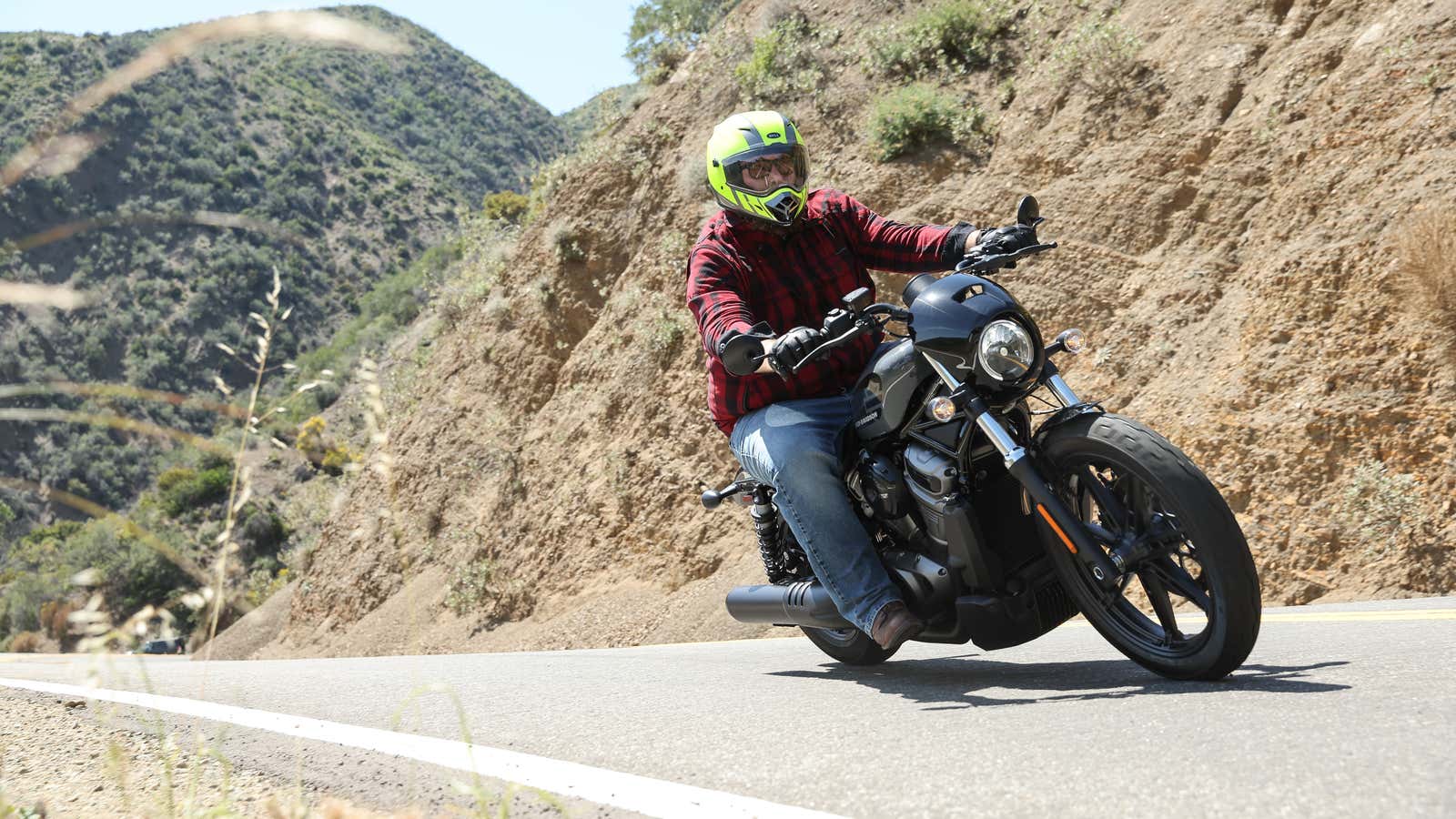 The Harley-Davidson Nightster Feels So Right it Must be Wrong