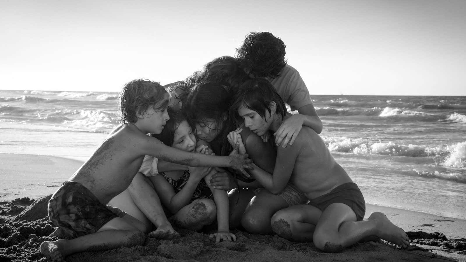 “Roma” is trying to do something no foreign-language film has ever achieved in Hollywood