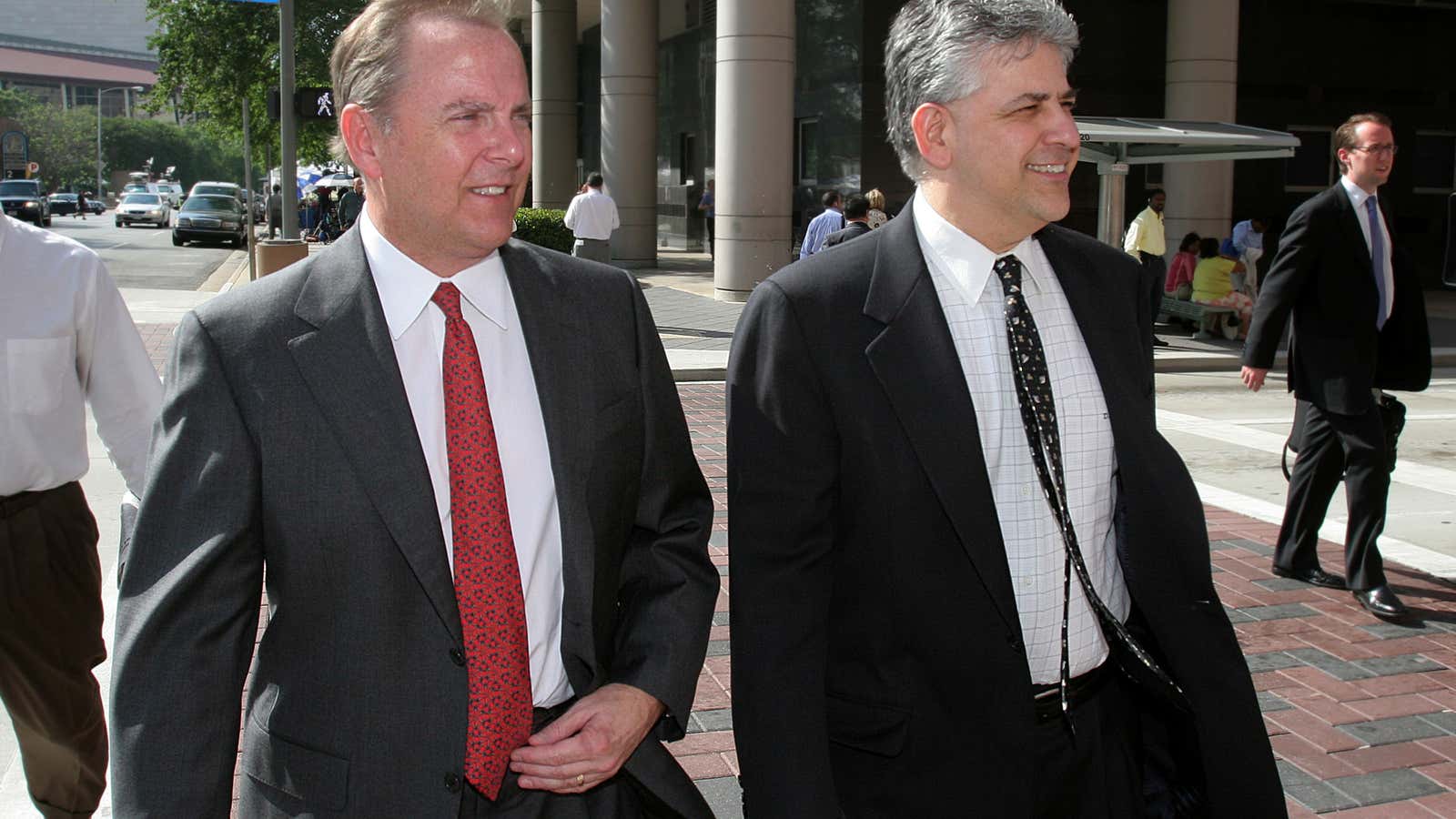 Jeffrey Skilling (left) leaving federal court in 2006.