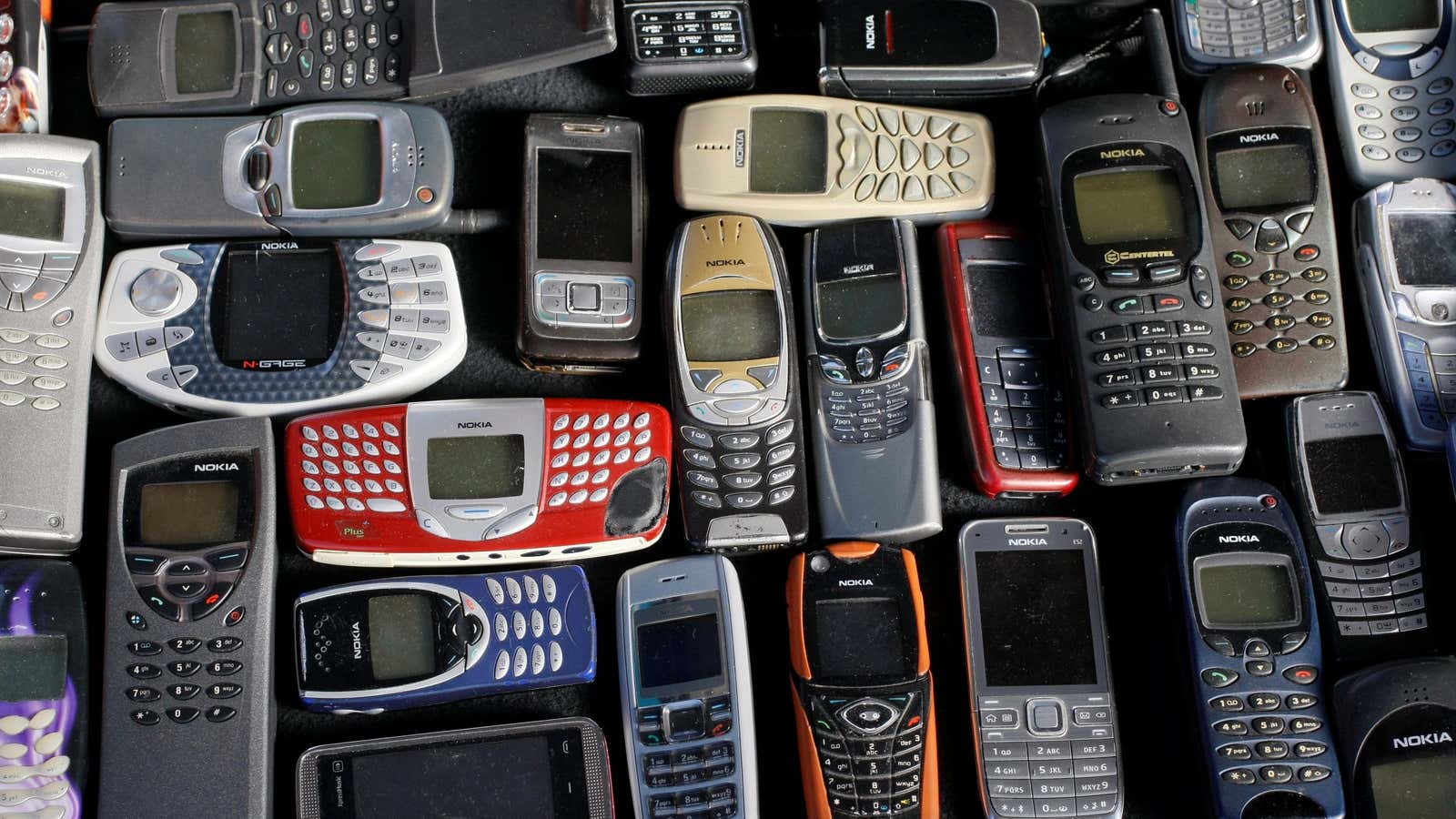 A collection of Nokia mobile phones