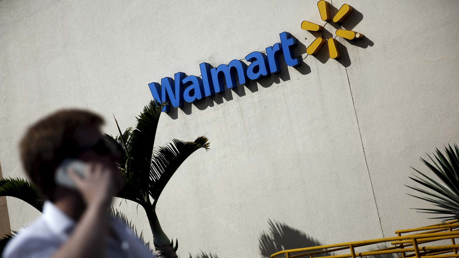 Walmart’s fourth quarter sales in the US rose slightly for the sixth consecutive time.