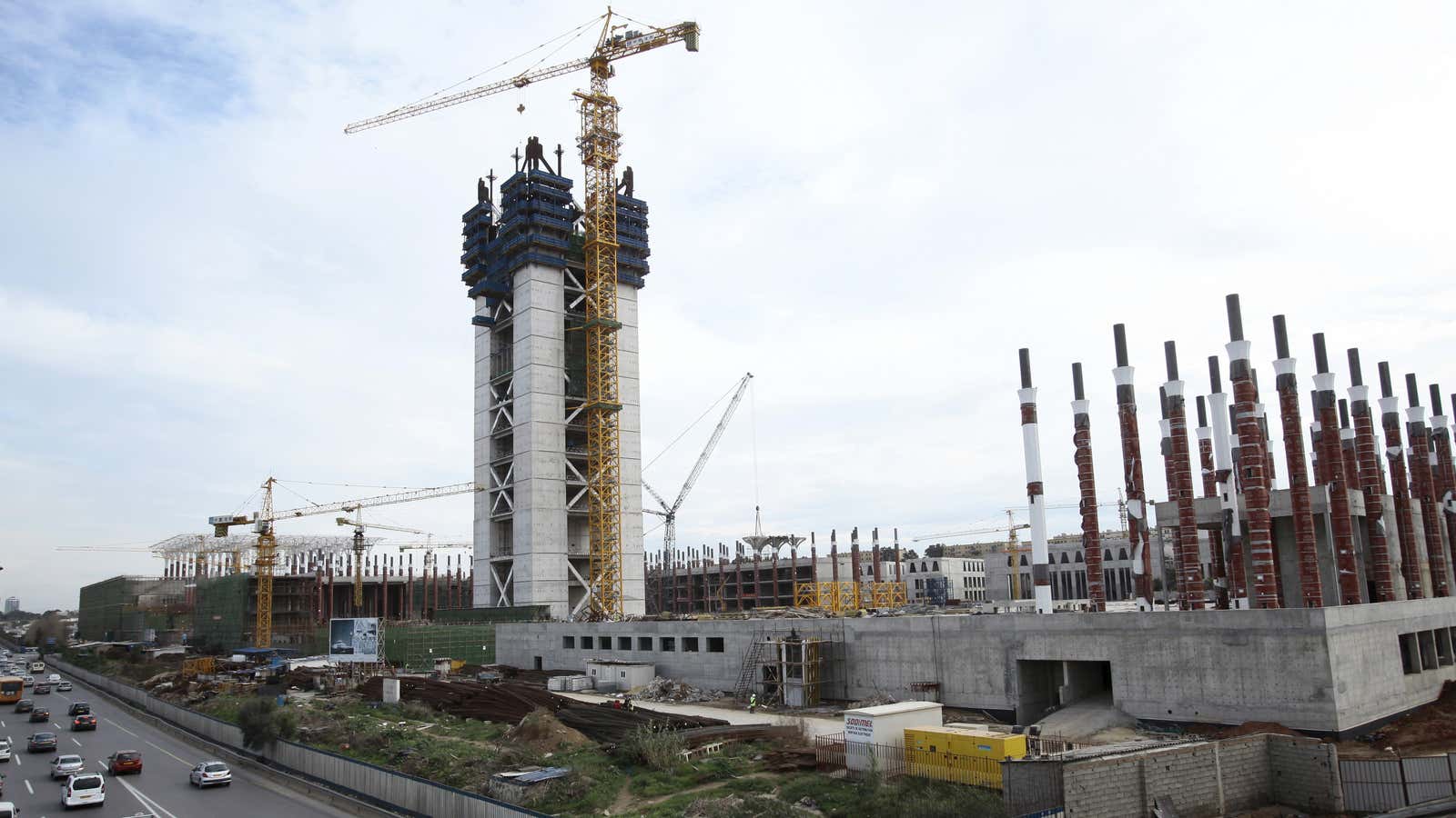 Algiers’ Great Mosque, is being built by the China State Construction Engineering Corporation (CSCEC).