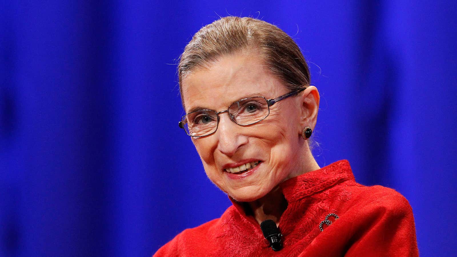 Justice Ruth Bader Ginsburg attends the lunch session of The Women’s Conference in Long Beach, California October 26, 2010. REUTERS/Mario Anzuoni (UNITED STATES – Tags:…