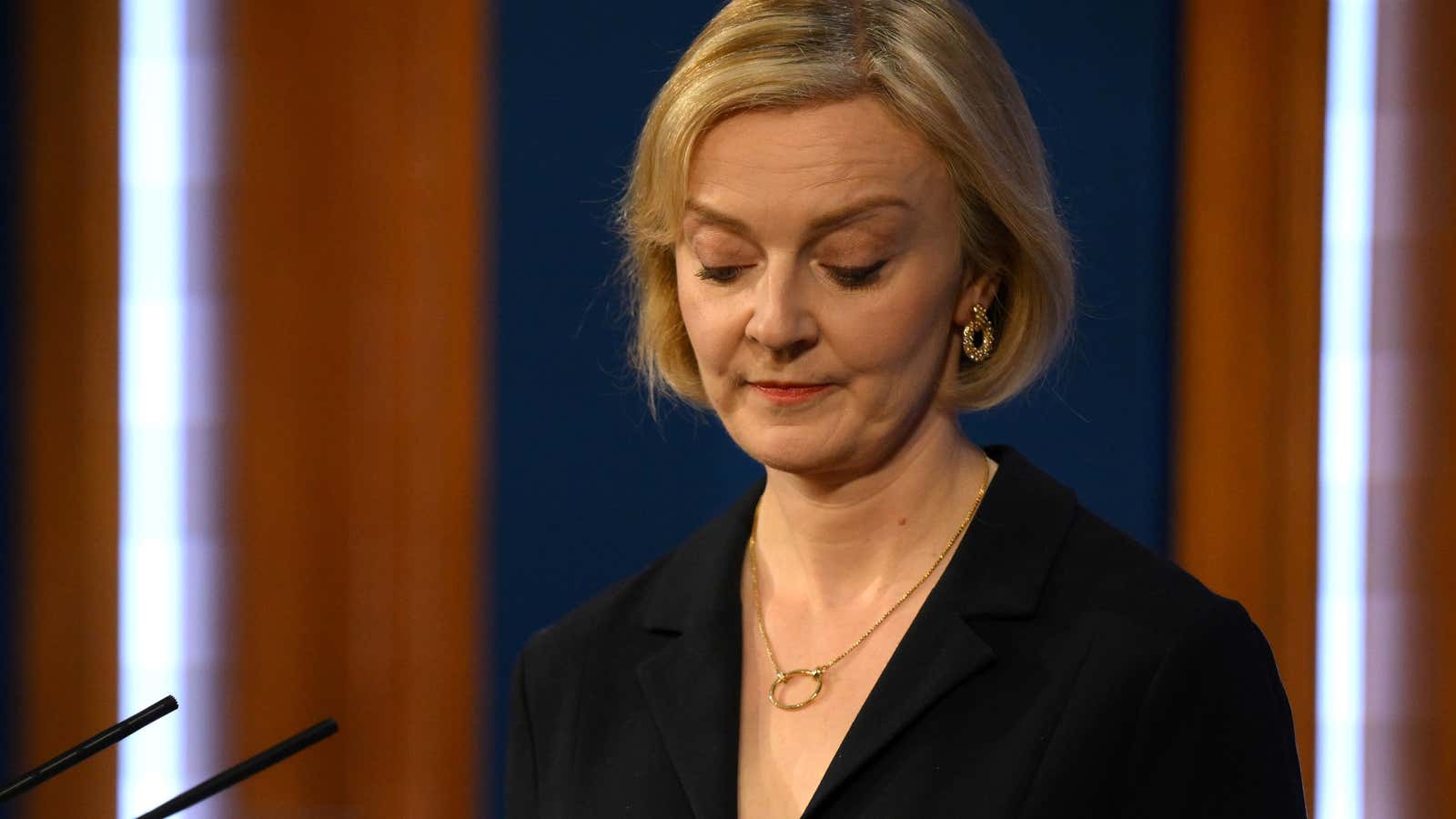 UK Prime Minister Liz Truss talks at a press conference in 10 Downing Street after sacking her former Chancellor, Kwasi Kwarteng, on October 14, 2022 in London, England.
