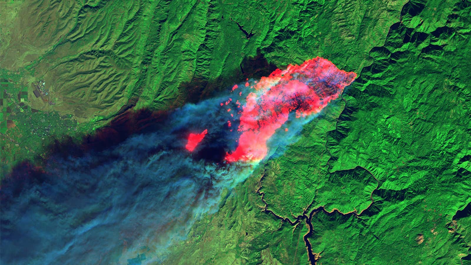 Landsat 8 satellite images of Camp Fire on Nov. 8 four hours after ignition (Short-wave infrared)
