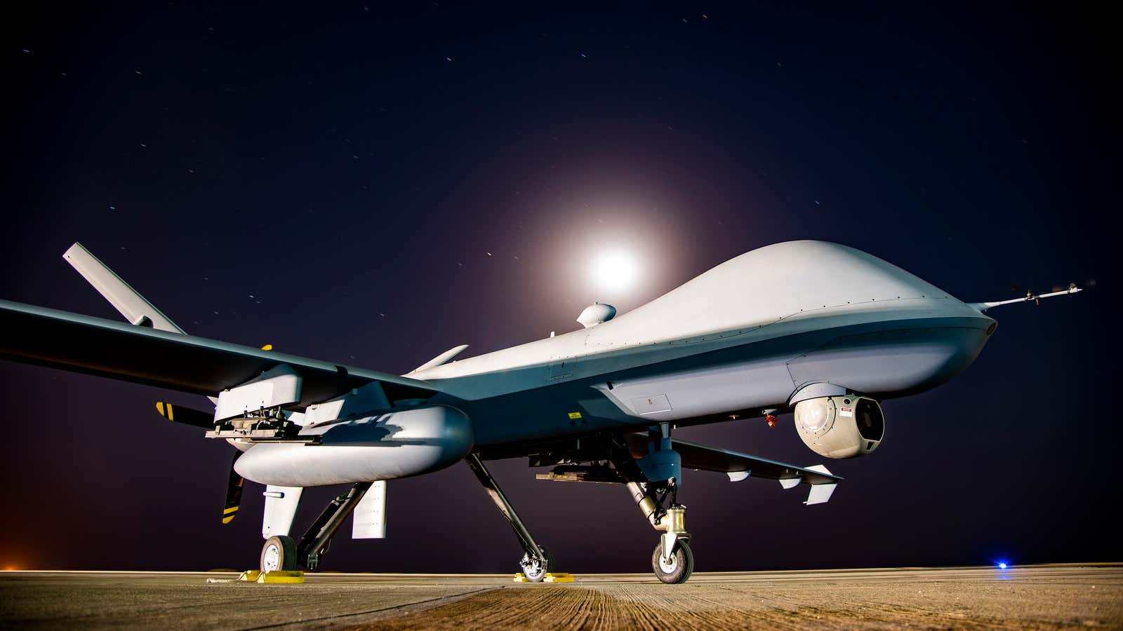 Image for Colonel "Misspoke", AI Drone Didn't Actually 'Kill' A Human Operator