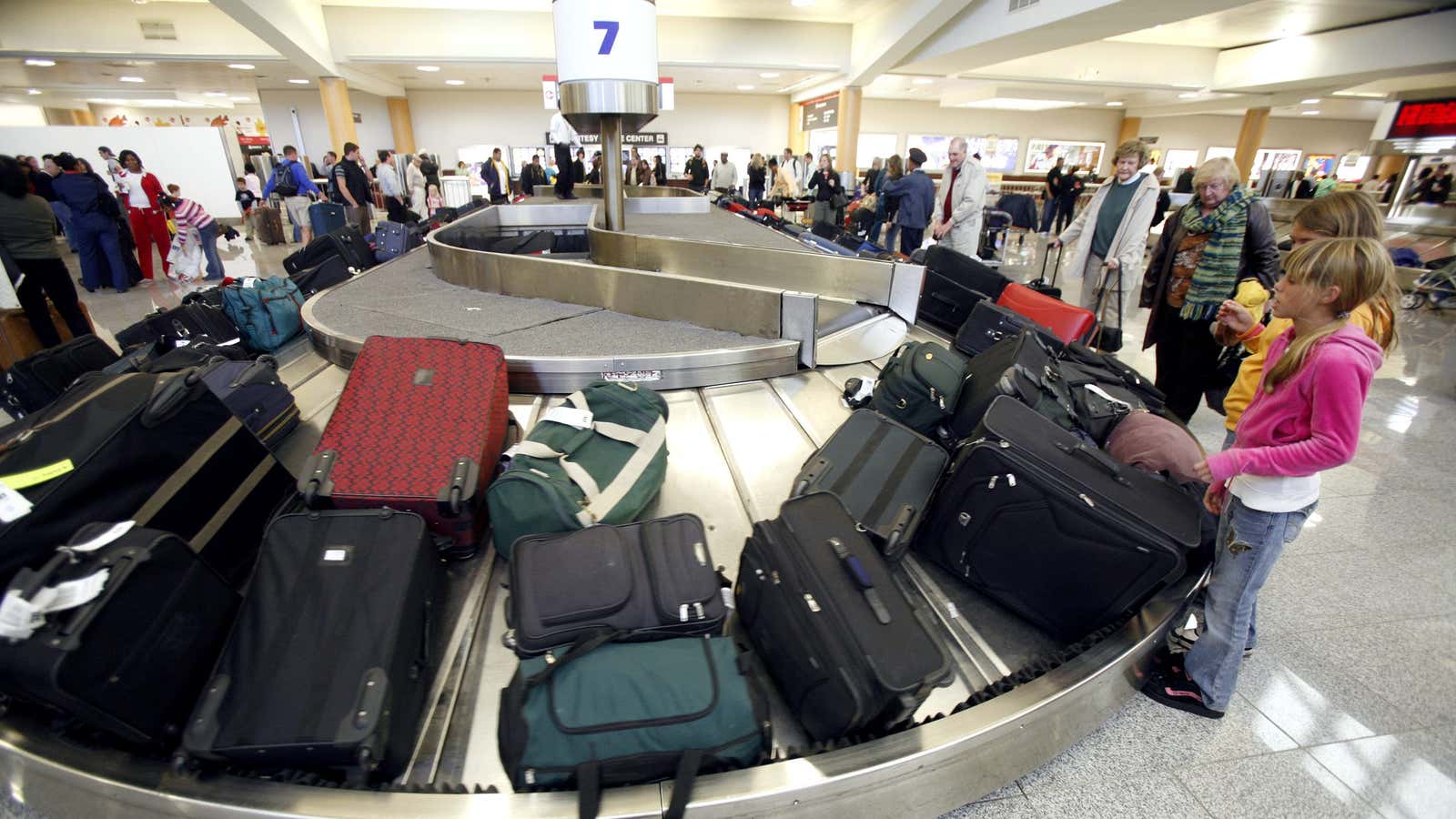 2006: The days of fee-free checked bags