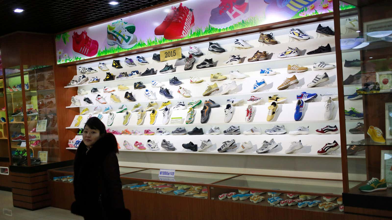 Memo achterstalligheid Melodrama North Korea's shoe factories told to copy Nike and Adidas designs