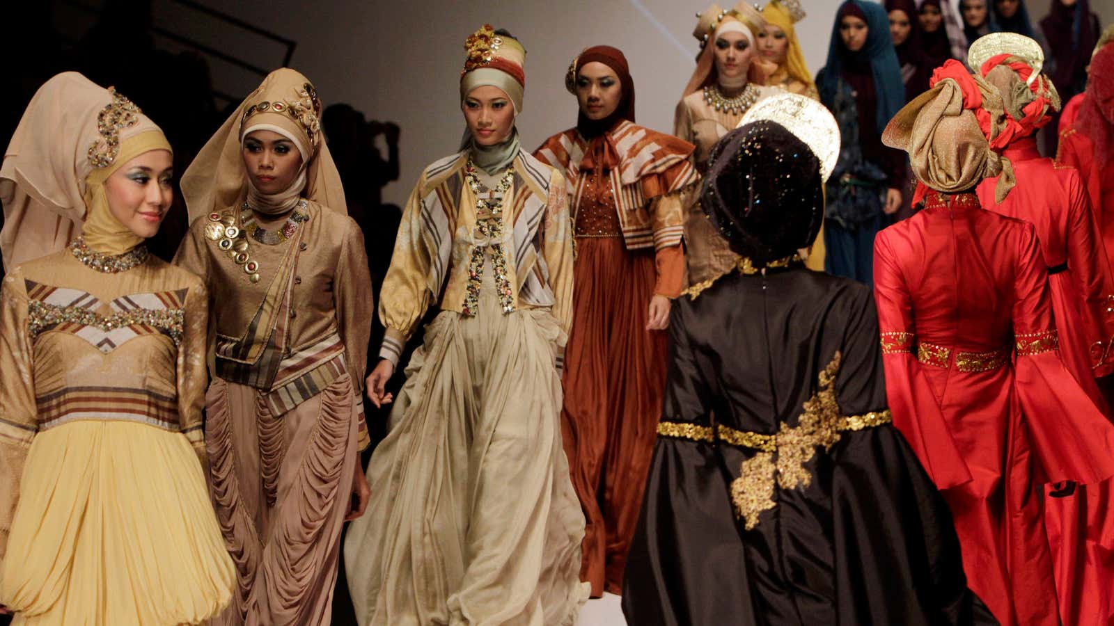 The high-end Islamic chic on display at last year’s Indonesia Fashion Week illustrates the strength of the country’s booming consumer economy.