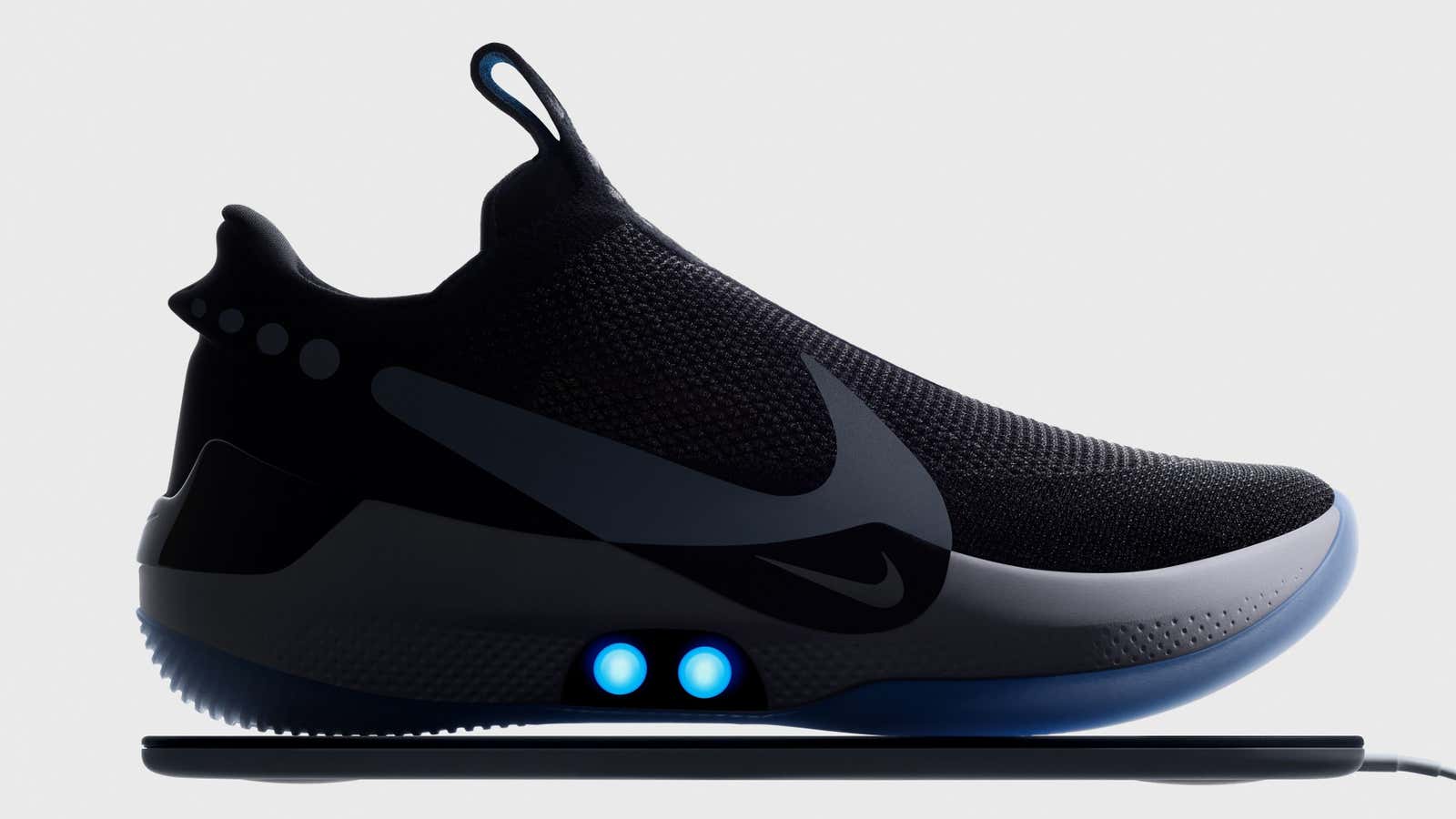 Klik Concurreren Onverenigbaar Nike's new Adapt BB sneakers to be worn by NBA player Jayson Tatum
