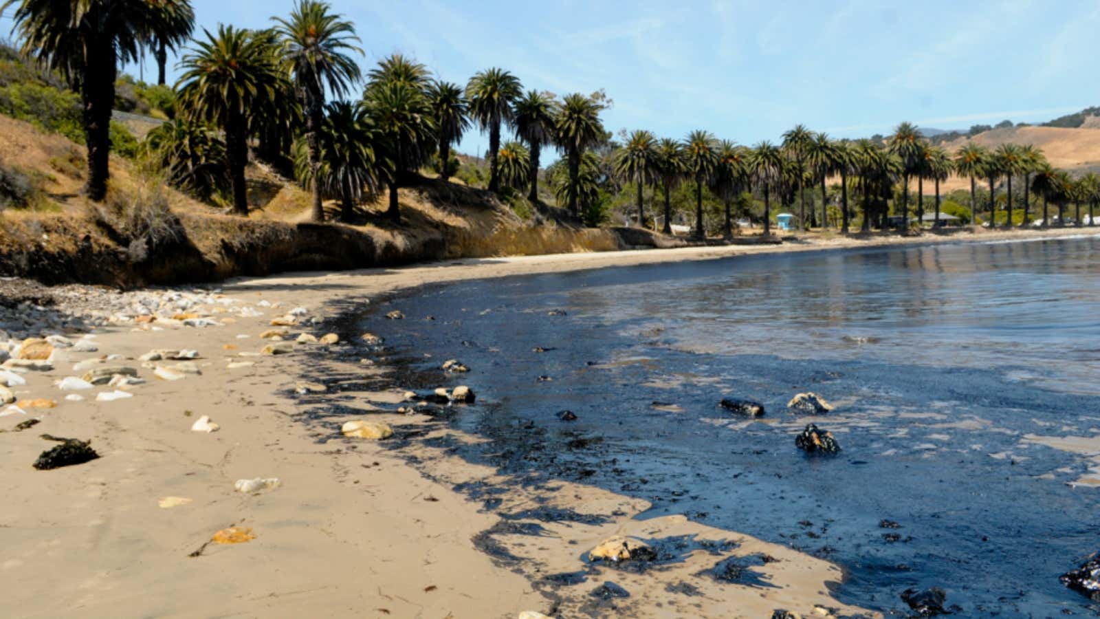 Photos: A ruptured pipeline dumped 21,000 gallons of oil on the California coastline