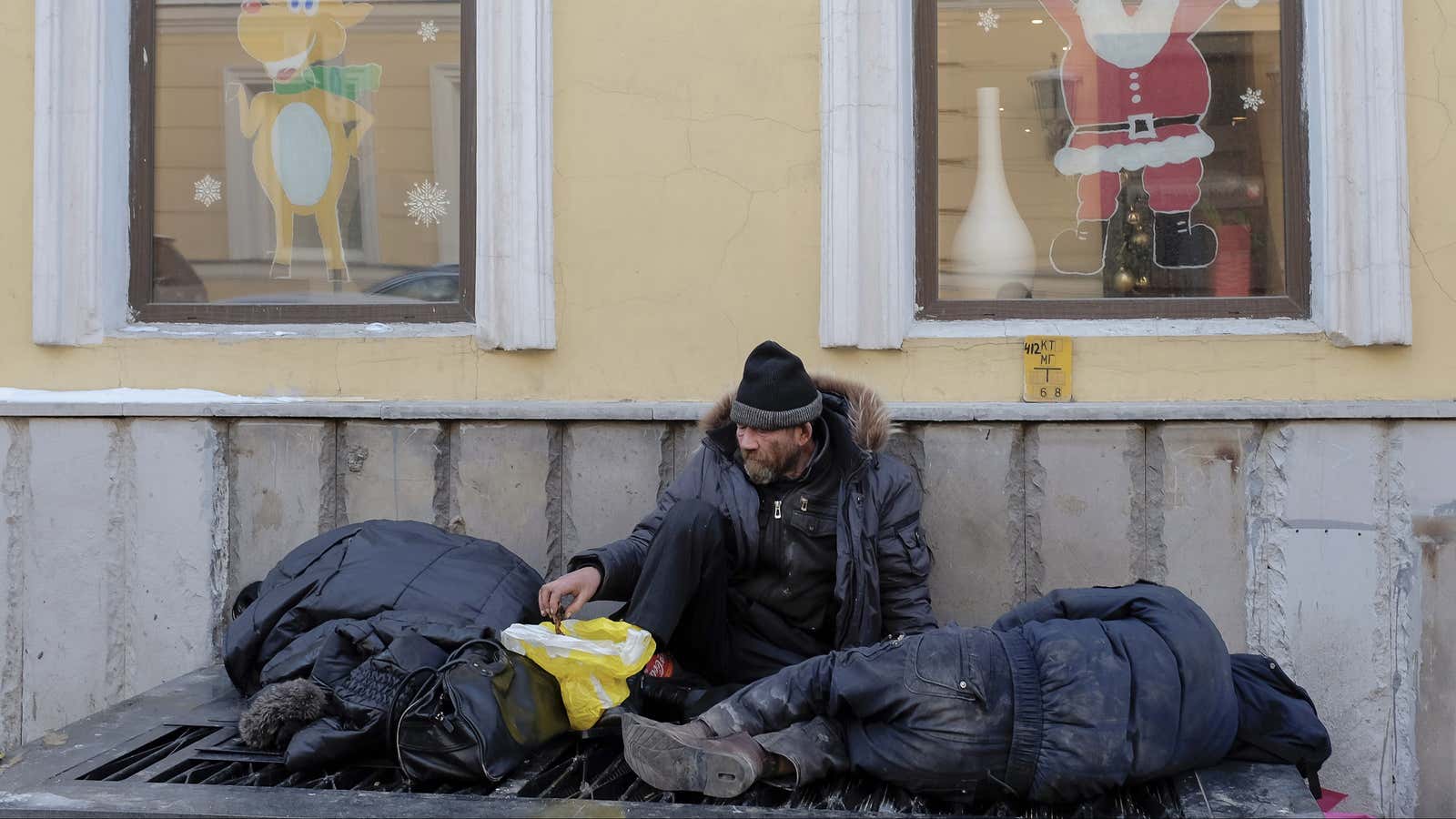 Moscow homeless get temporary reprieve.