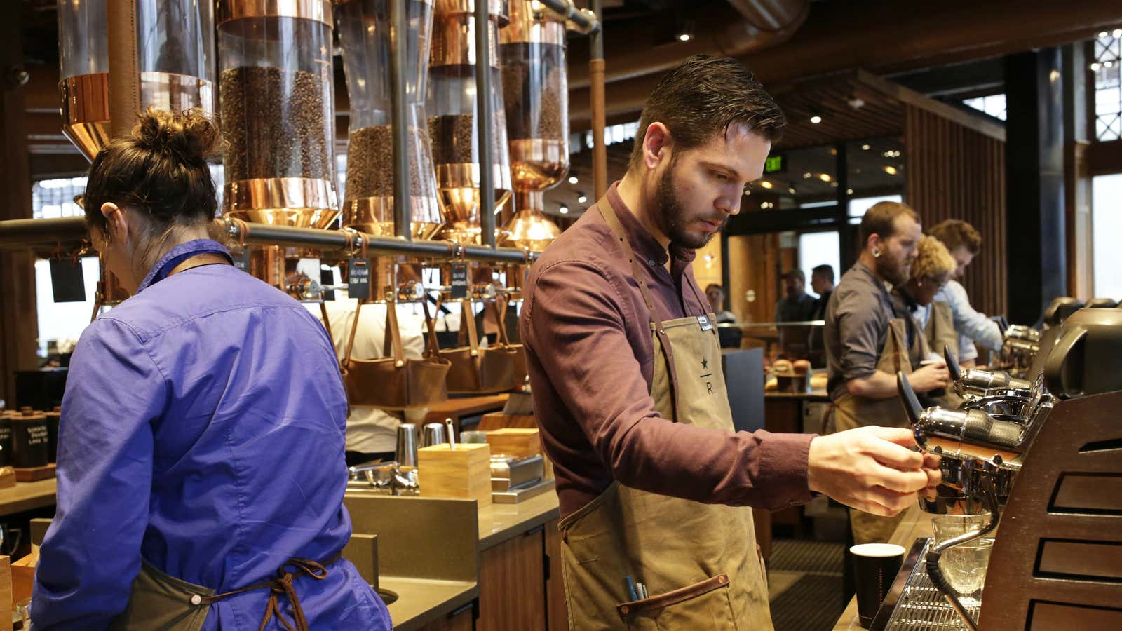 Starbucks plans to open a new roastery location in New York in 2016.