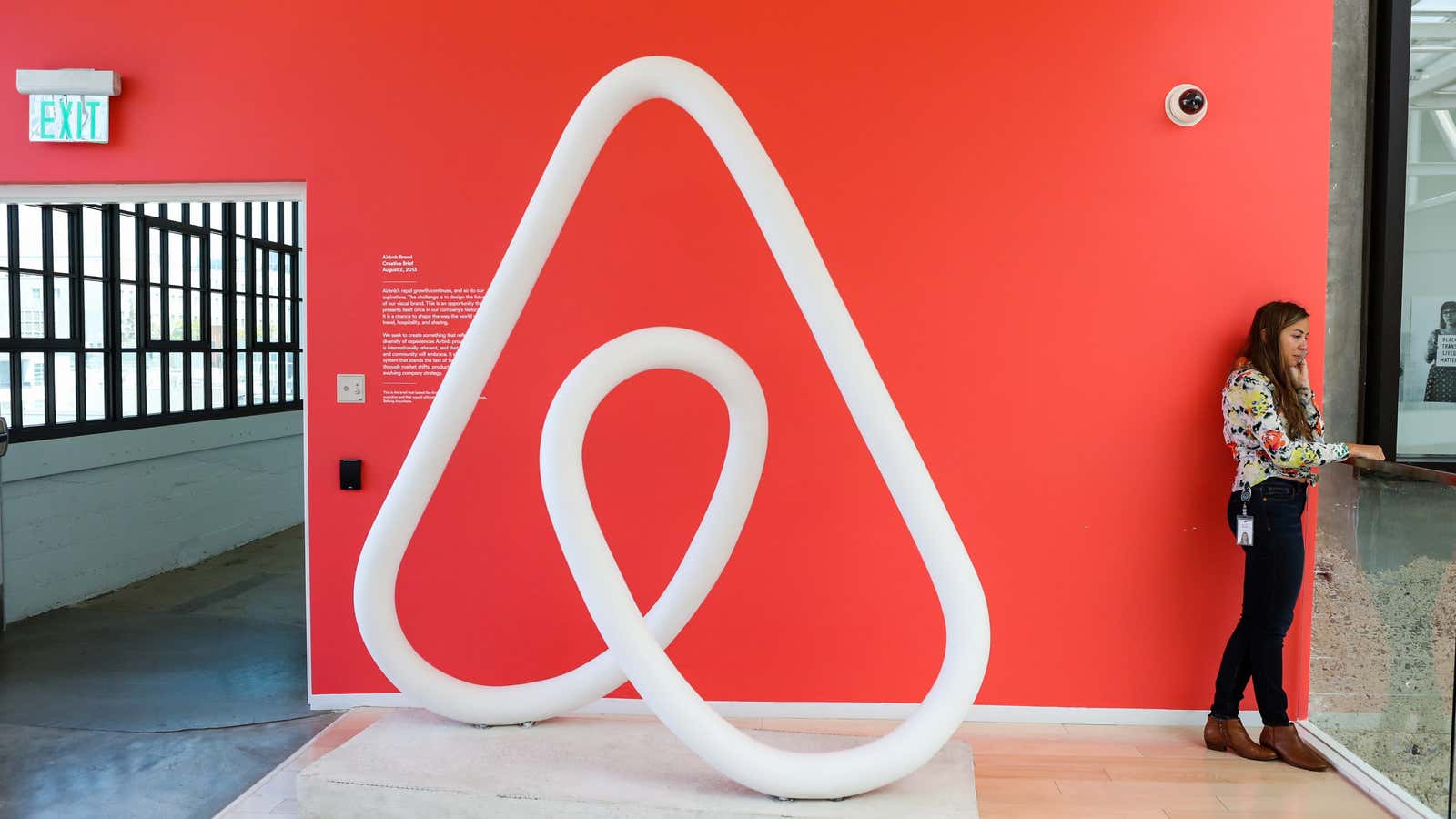 Take in the sculpture of Airbnb’s logo.