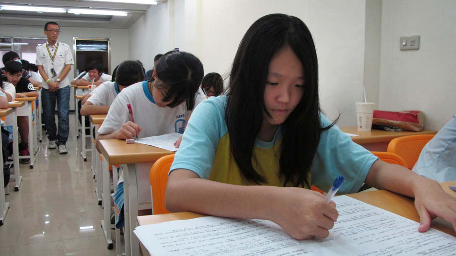 You can absorb a lot of things at a Taiwanese cram school, but your parents’ work ethic may not be one of them.