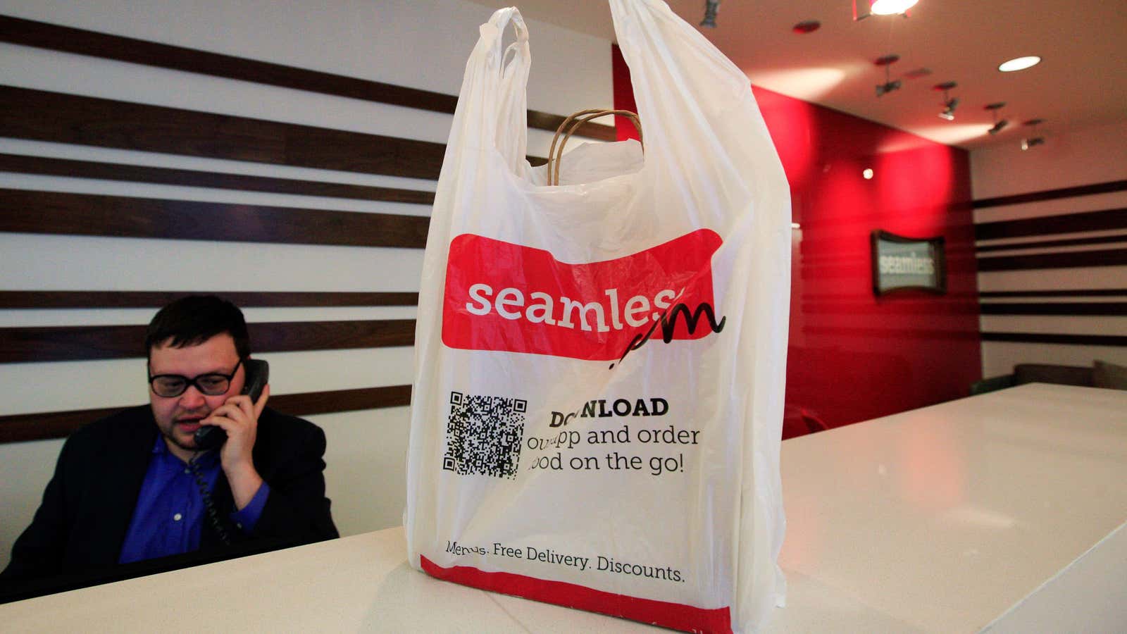Seamless is losing ground in the online delivery game.