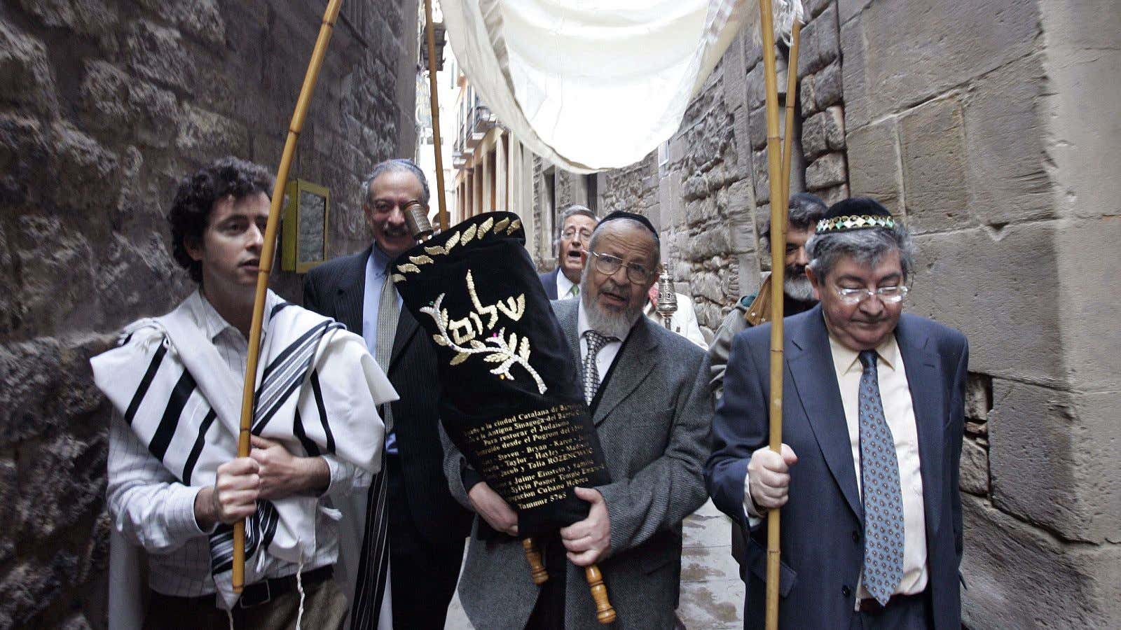 The congregation of the restored Synagogue of Barcelona may soon see some growth.