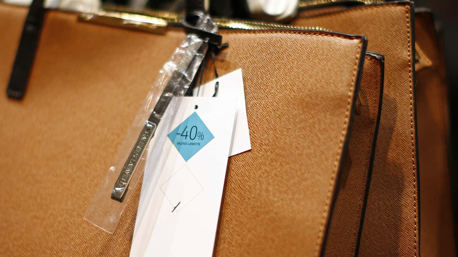 Dizzying handbag discounts have some analysts uneasy about demand for the product.