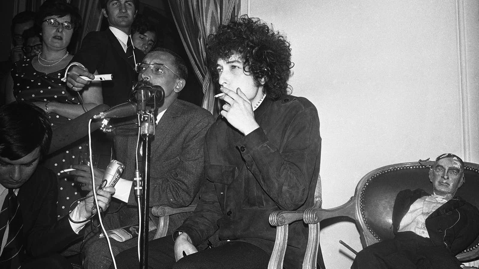 Bob Dylan, probably about to go home and read some poetry.
