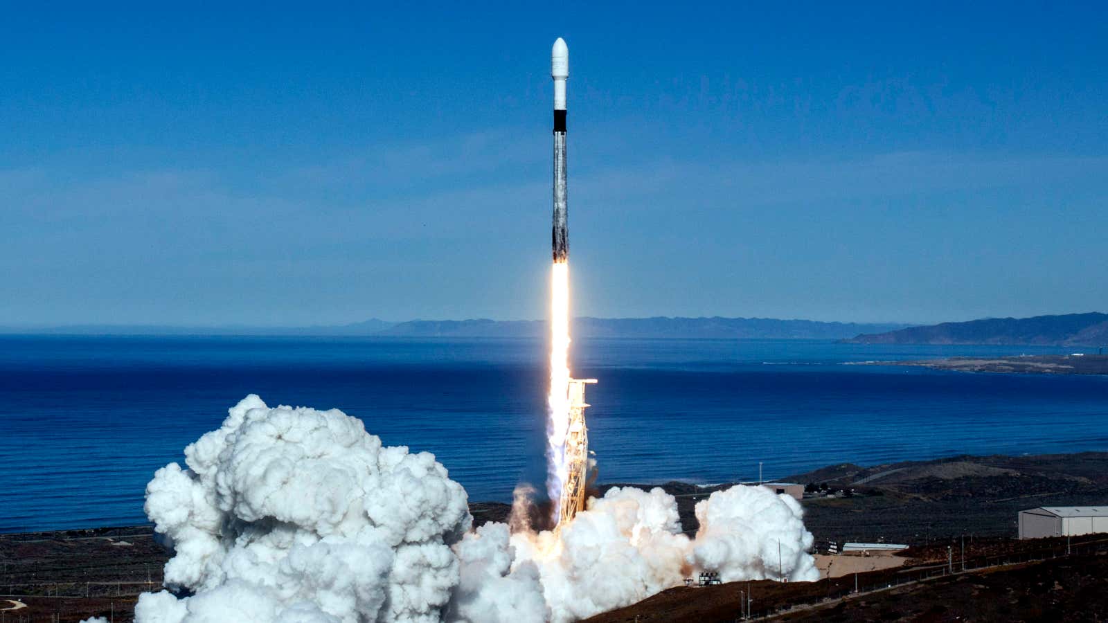 A SpaceX Falcon 9 rocket takes off on Dec. 3, 2018.