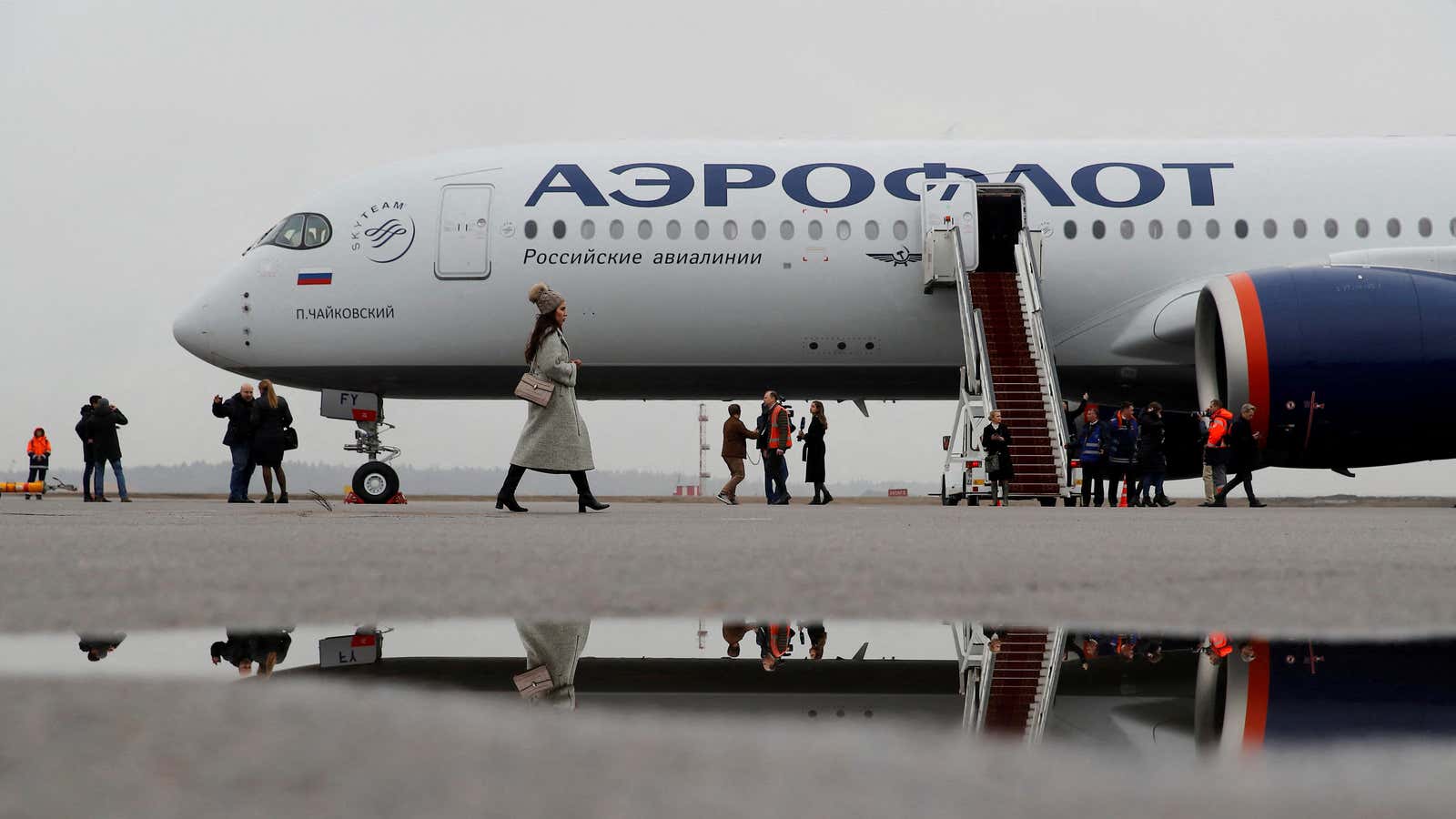 Aircraft leasing firms have to try to repossess the Airbus and Boeing planes they’ve rented to Aeroflot.
