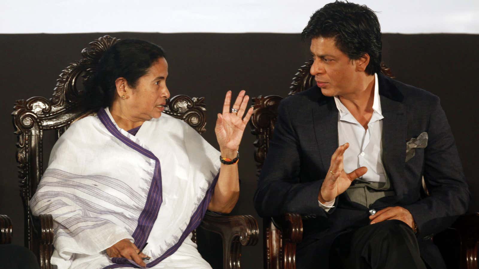 Commoners: Shah Rukh Khan with West Bengal chief minister Mamata Banerjee.