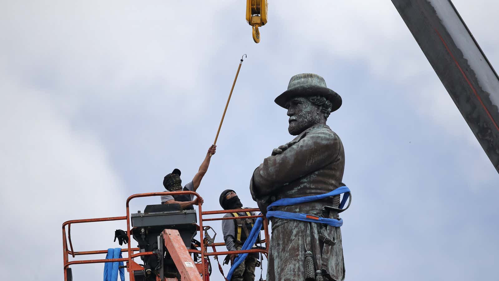A statue of Confederate general Robert E. Lee is removed in New Orleans, Louisiana.