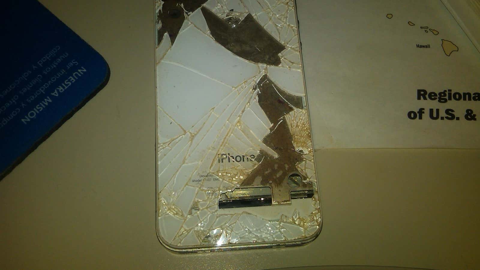 The iPhone 4S after the incident