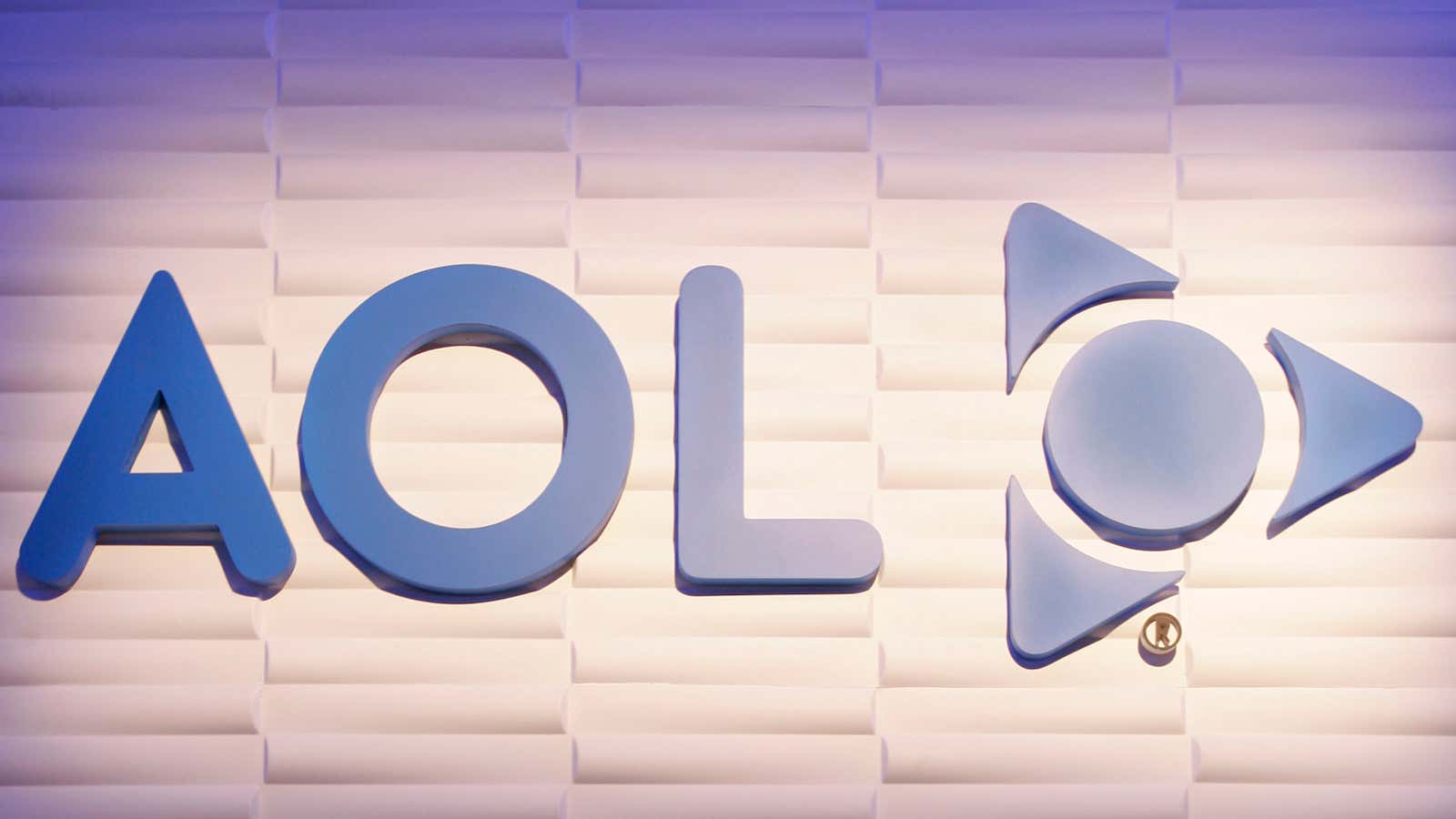 AOL and Apple: not a match made in heaven.